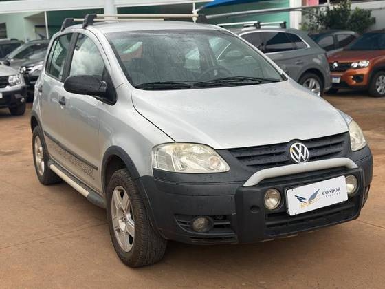 VOLKSWAGEN CROSSFOX 1.6 MI FLEX 8V 4P MANUAL VOLKSWAGEN CROSSFOX 1.6 MI FLEX 8V 4P MANUAL